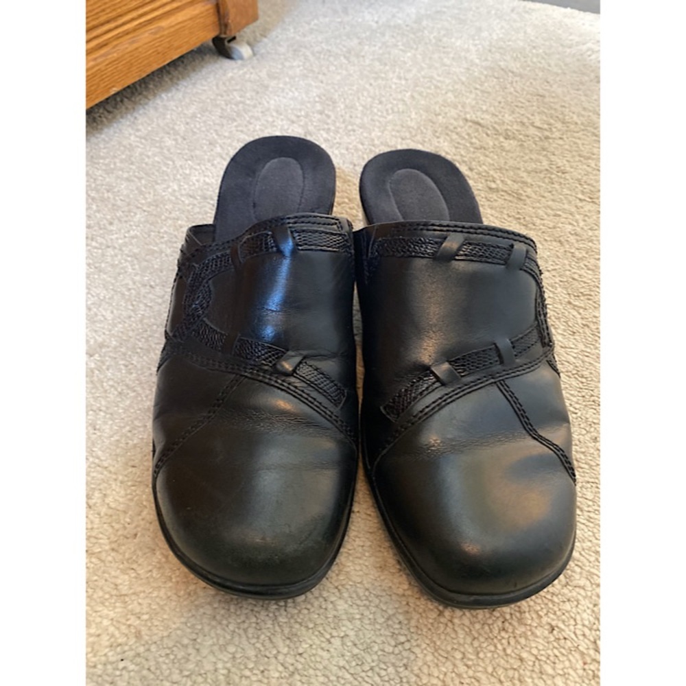 Clarks Black Leather Slip-on Mules.